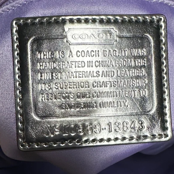 Coach Poppy Signature Beige & Yellow Shoulder Bag Super Cute ๐ - Picture 4 of 8